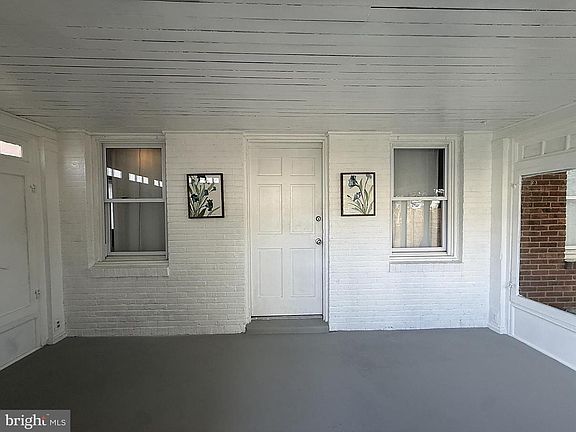 5th image of 3115 W Brandywine Ave