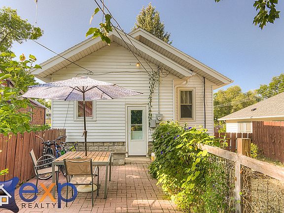 3rd image of 4336 Wakeley St