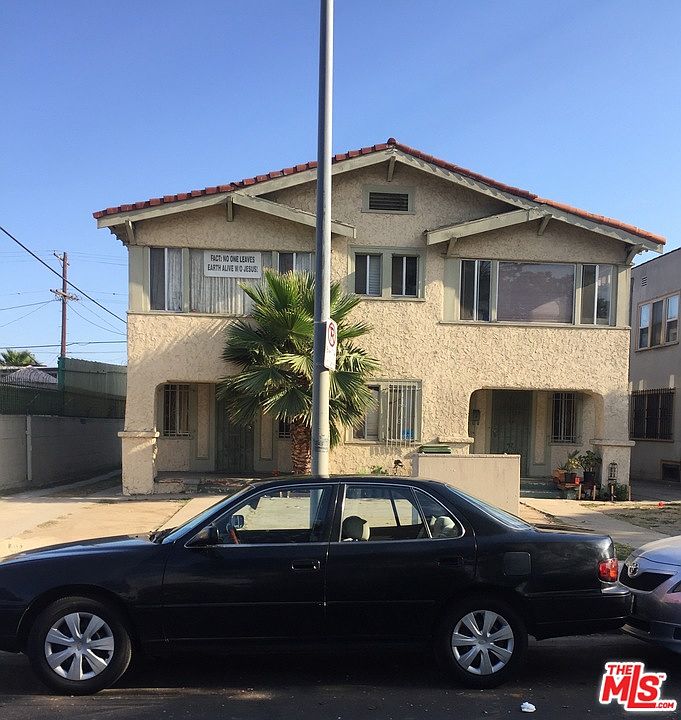 1st image of 514 W 48th St