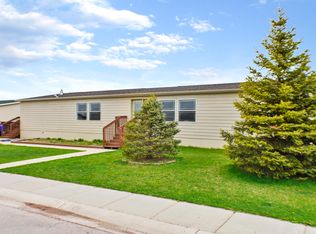 1902 Limecreek Ave, Gillette, WY 82716