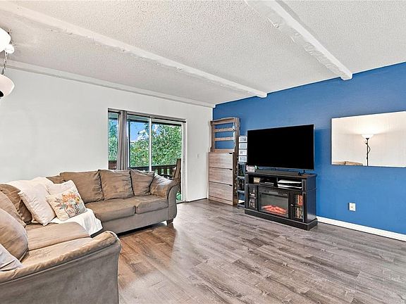4th image of 4745 AVON COURT #4745