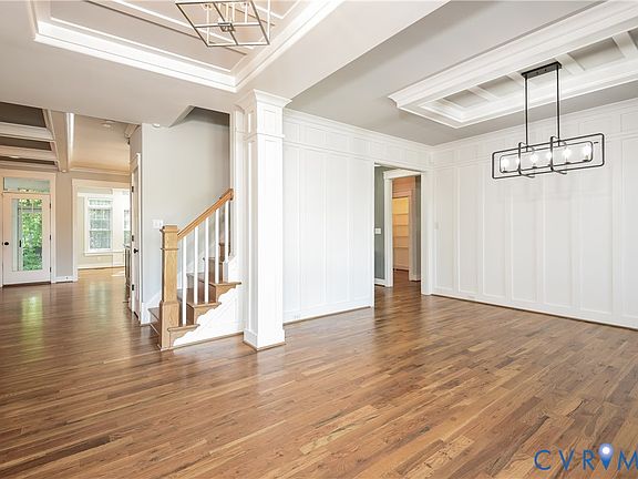 3rd image of 3901 Graythorne Dr