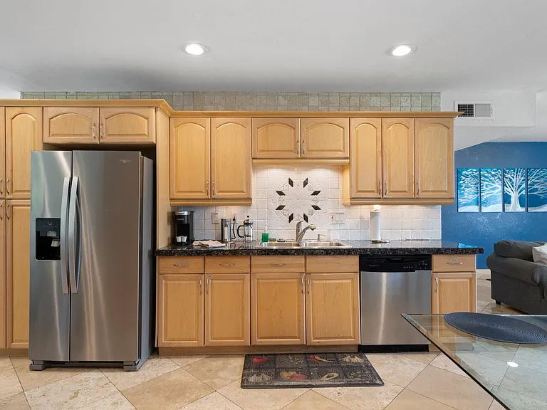 8356 E Avalon Dr — Photo 16