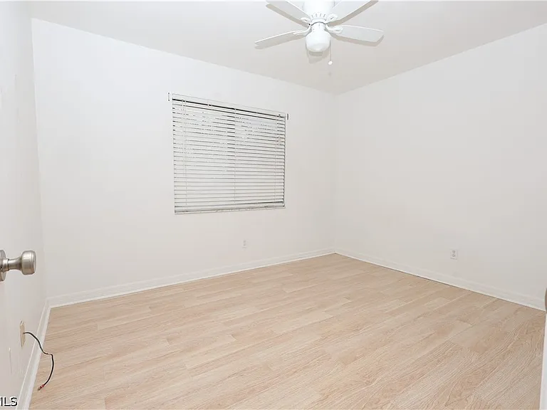 26510 Southern Pines Dr #102 — Photo 23