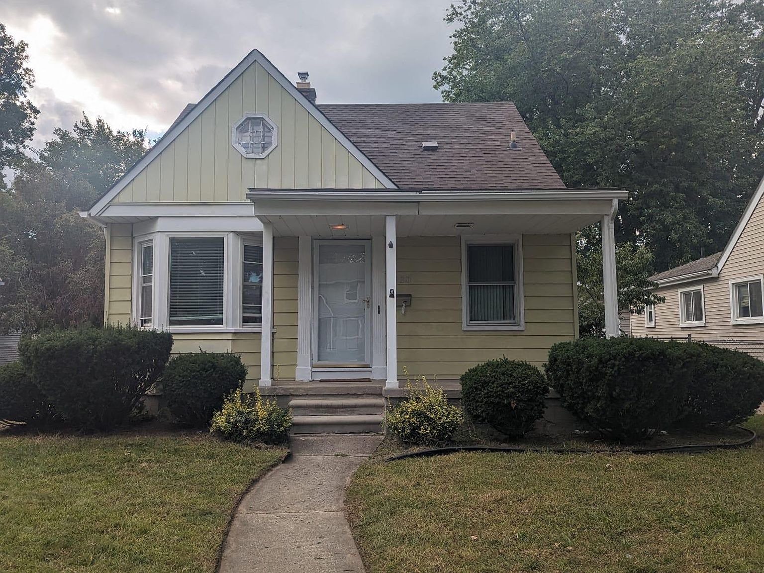 2930 Academy St, Dearborn, MI 48124 Zillow