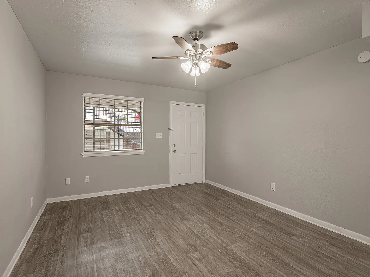 600 Palm Street - 2 — Photo 3
