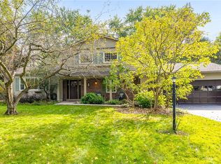 23 Kitty Hawk Dr, Pittsford, NY 14534