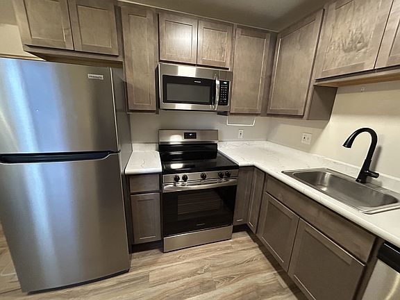 3rd image of 3714 W Central Ave APT 3