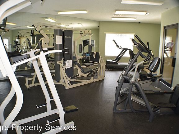 5th image of 4200 Thornbriar Ln APT E303