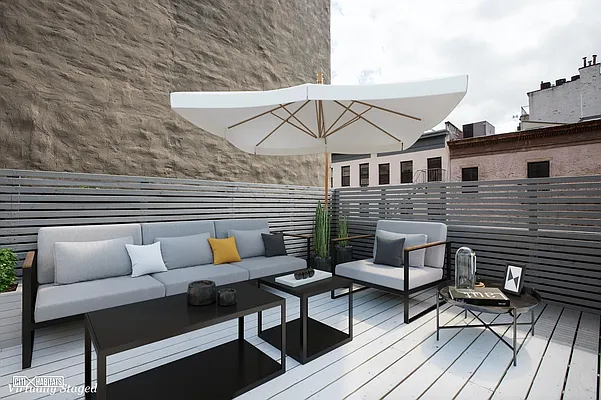 Sold by Citi Habitats | media 21