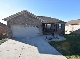 7905 Hillside Dr, Sellersburg, IN 47172