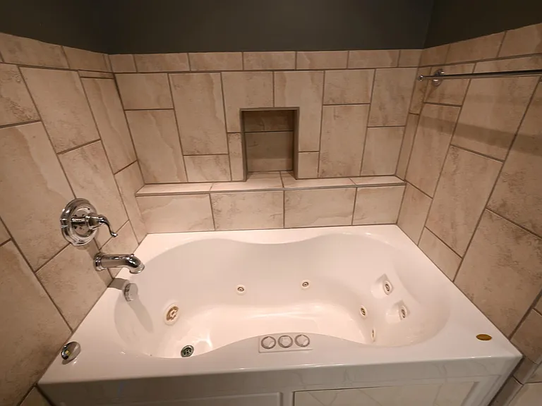 28777 Berwick Ct #1 — Photo 15