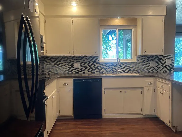 104 Woodcliff Dr — Photo 9