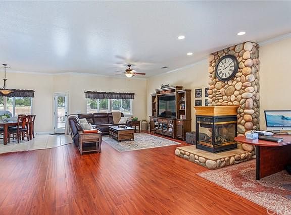5th image of 14920 Fireside Ln #1863