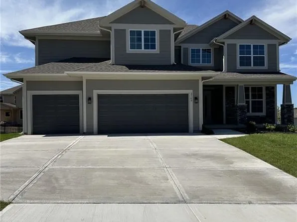 2749 W Dartmouth St, Olathe, KS 66061
