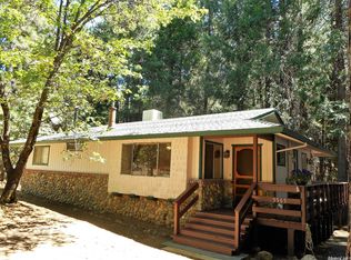 5565 Sierra Springs Dr, Pollock Pines, CA 95726