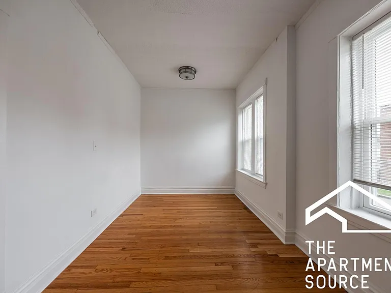4652 W Palmer St #1 — Photo 11