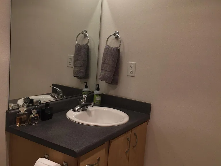 10825 SW Butner Rd #2 — Photo 5