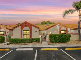 114 Centennial Ct #114, Deerfield Beach, FL 33442