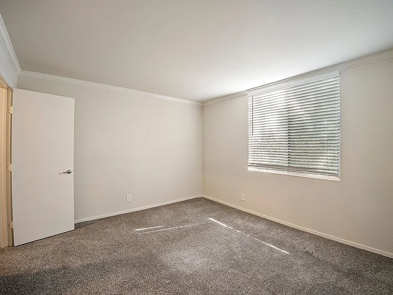 475 Weldon Ave. — Photo 30