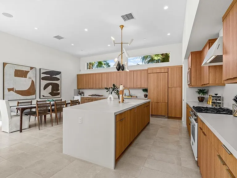 446 Fountain Dr — Photo 12