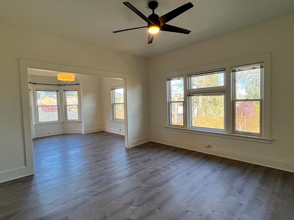 1st image of 2164 NW Hoyt St APT 15