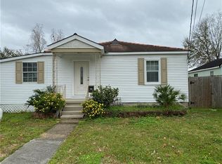 613 Thirba St, Metairie, LA 70003