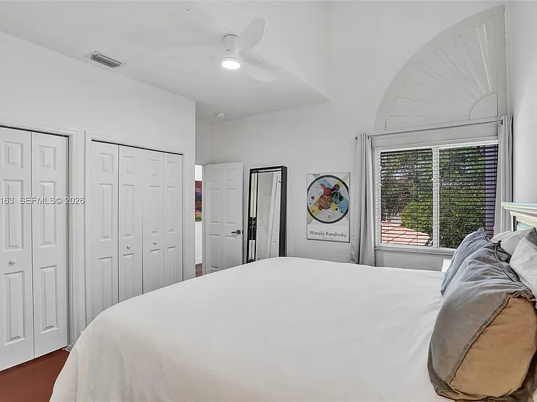 644 W Palm Aire Dr #644 — Photo 56