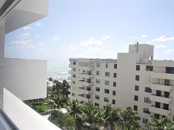 5th image of 100 Lincoln Rd #1026