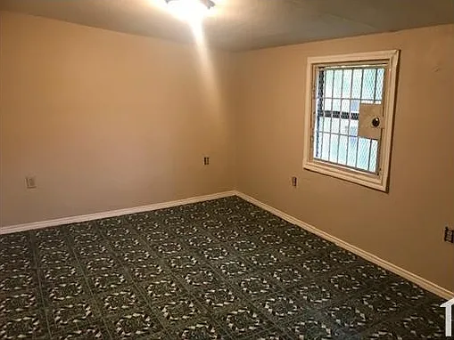 2 bed, 750 sqft, $900 — Photo 4