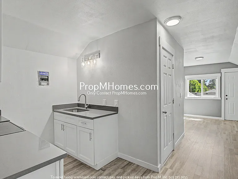 7307 SE 76th Ave #B — Photo 7