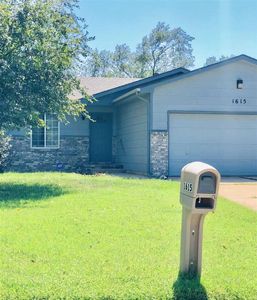 1615 E Beaumont St, Wichita, KS, 67219
