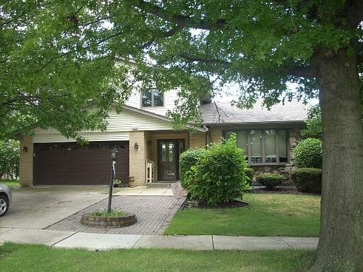 1st image of 15300 S Orchard Ln