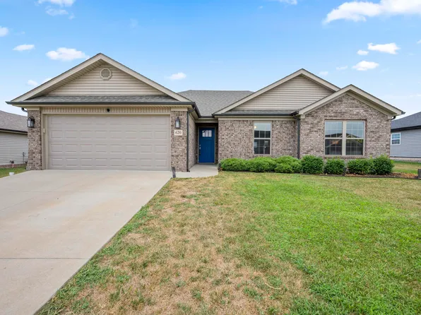 620 Boulder Ct, Berea, KY 40403