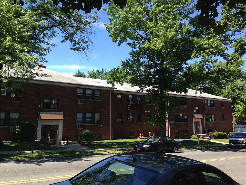 1st image of 5 Rhode Island Ave APT 2E