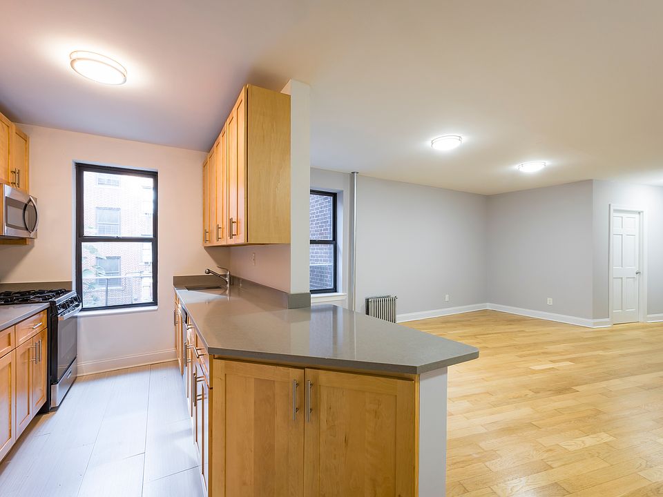 1st image of 105 Haven Ave APT 4D