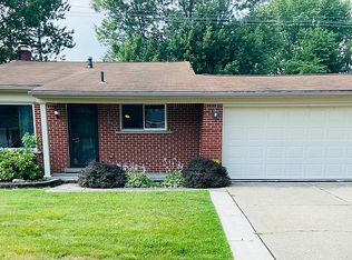 16639 Truwood St, Woodhaven, MI 48183