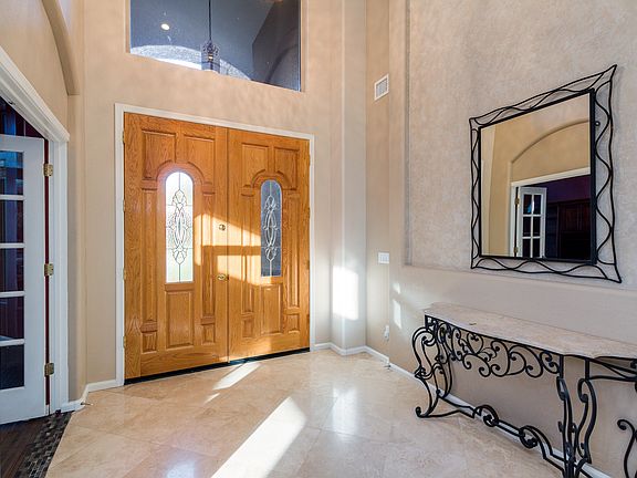 4th image of 5309 E Gloria Ln