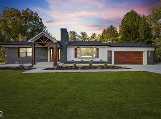 8050 W Oak St, Zionsville, IN 46077
