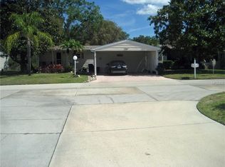 135 Meadow Cir, Ellenton, FL 34222