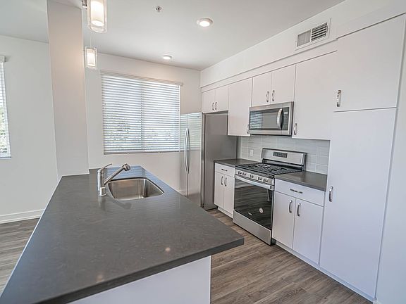 4th image of 26701 McBean Pkwy #315