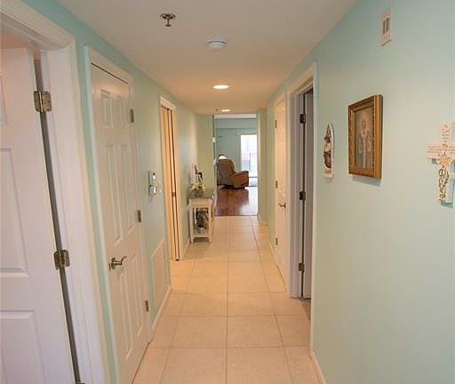 4th image of 5300 S Atlantic Ave APT 8205