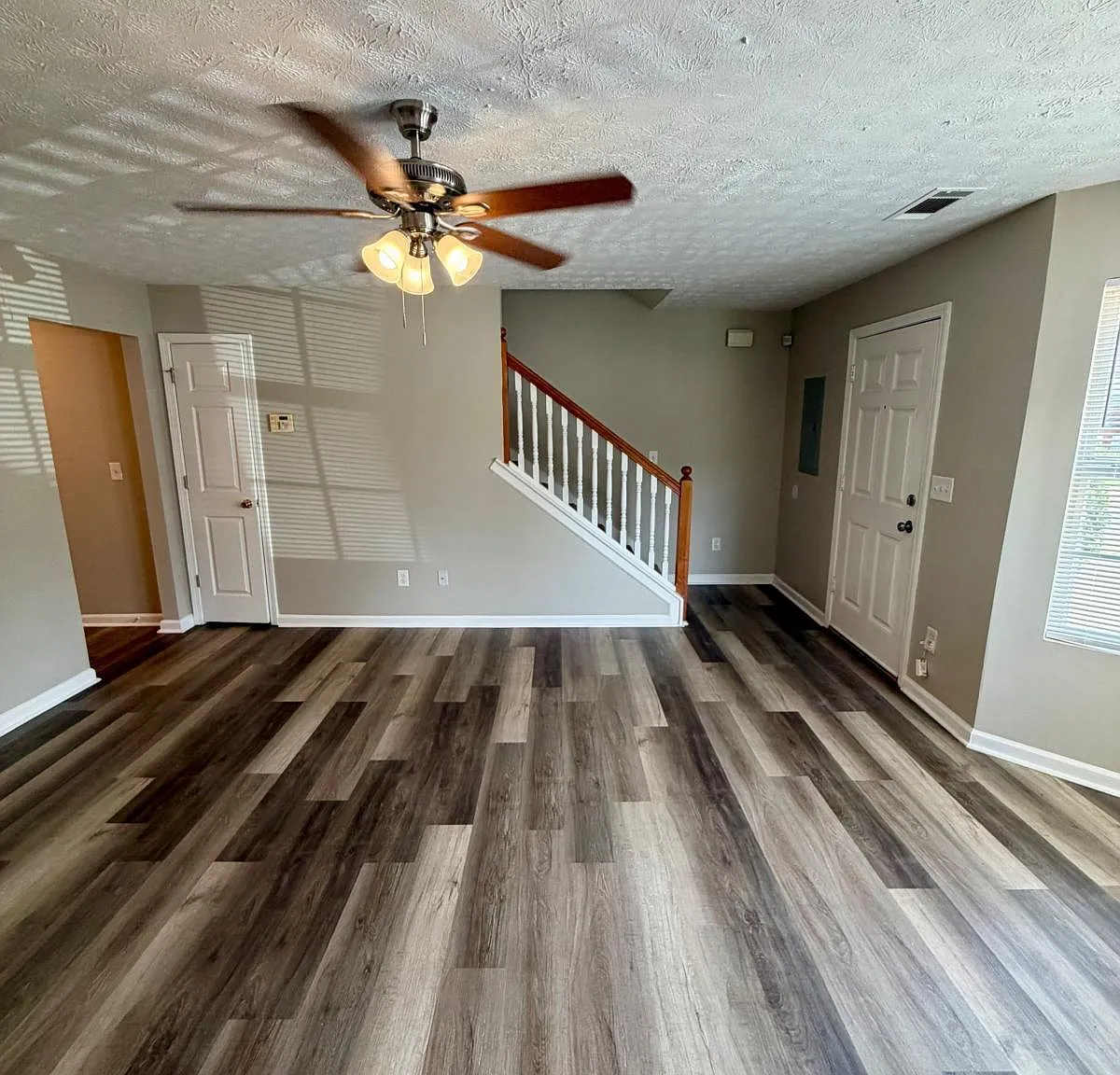 2 bed, 2.5 bath, $1,450 — Photo 3