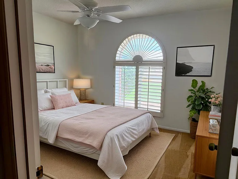 1319 E Fountain St — Photo 11