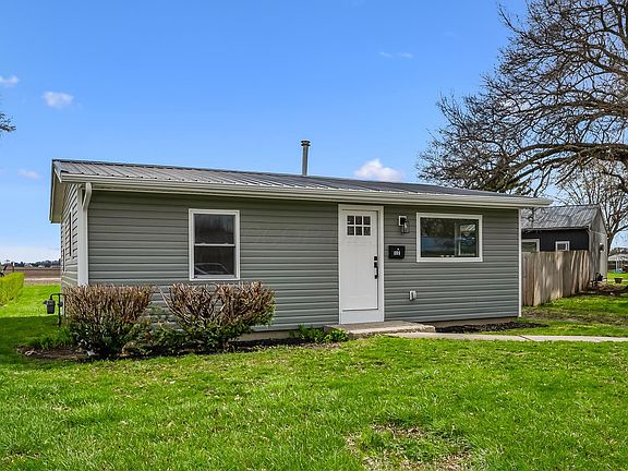 2nd image of 1006 Bermuda Dr