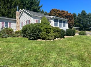 102 W Valley Brook Rd, Califon, NJ 07830