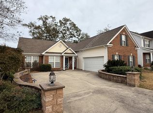 105 Loskin Ln, Lexington, SC 29073
