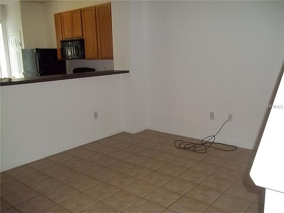 4th image of 2676 Mayaguana St