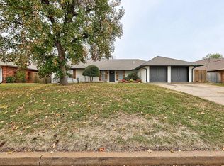 8208 NW 101st St, Oklahoma City, OK 73162