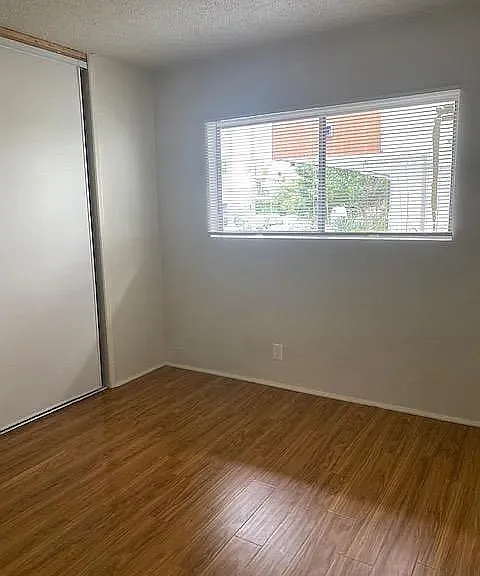 3725 S Bentley Ave #1 — Photo 4